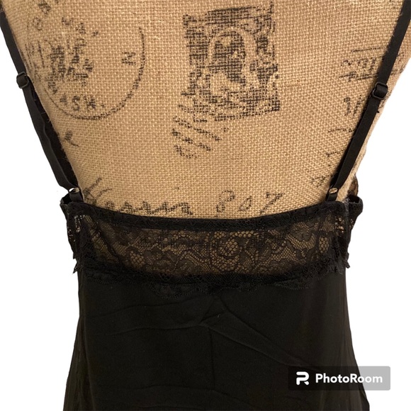 Black alluring slip Nightie Small, lace - Picture 5 of 5